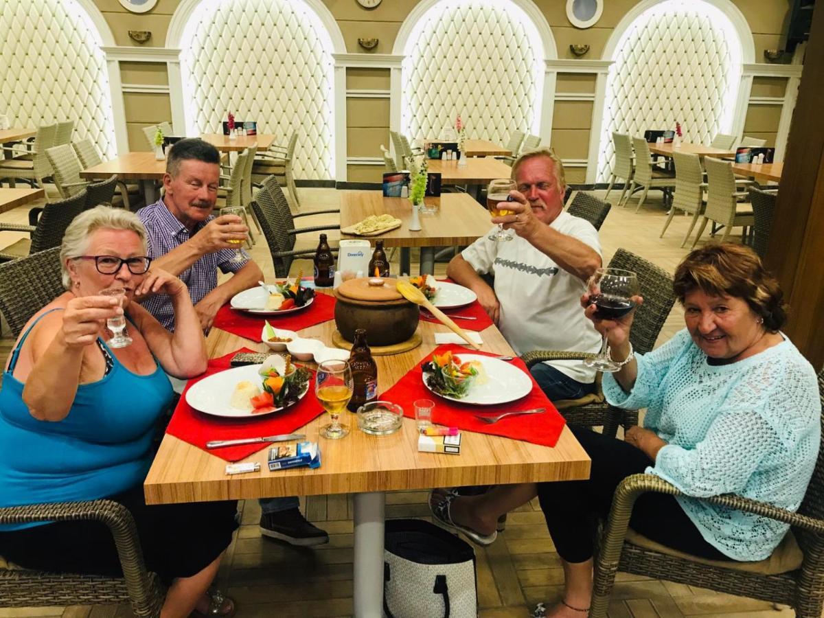 Lavinia Apart & Hotel Аланя Екстериор снимка