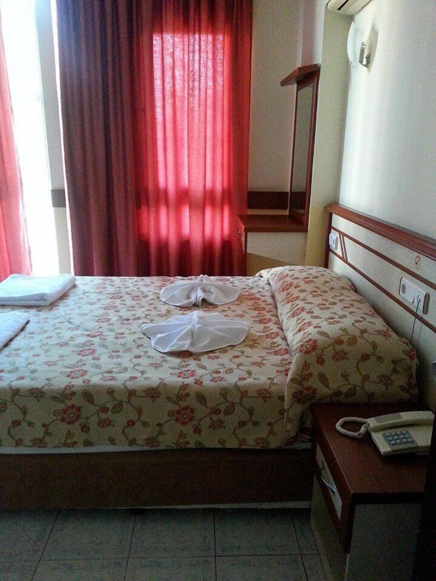 Lavinia Apart & Hotel Аланя Екстериор снимка