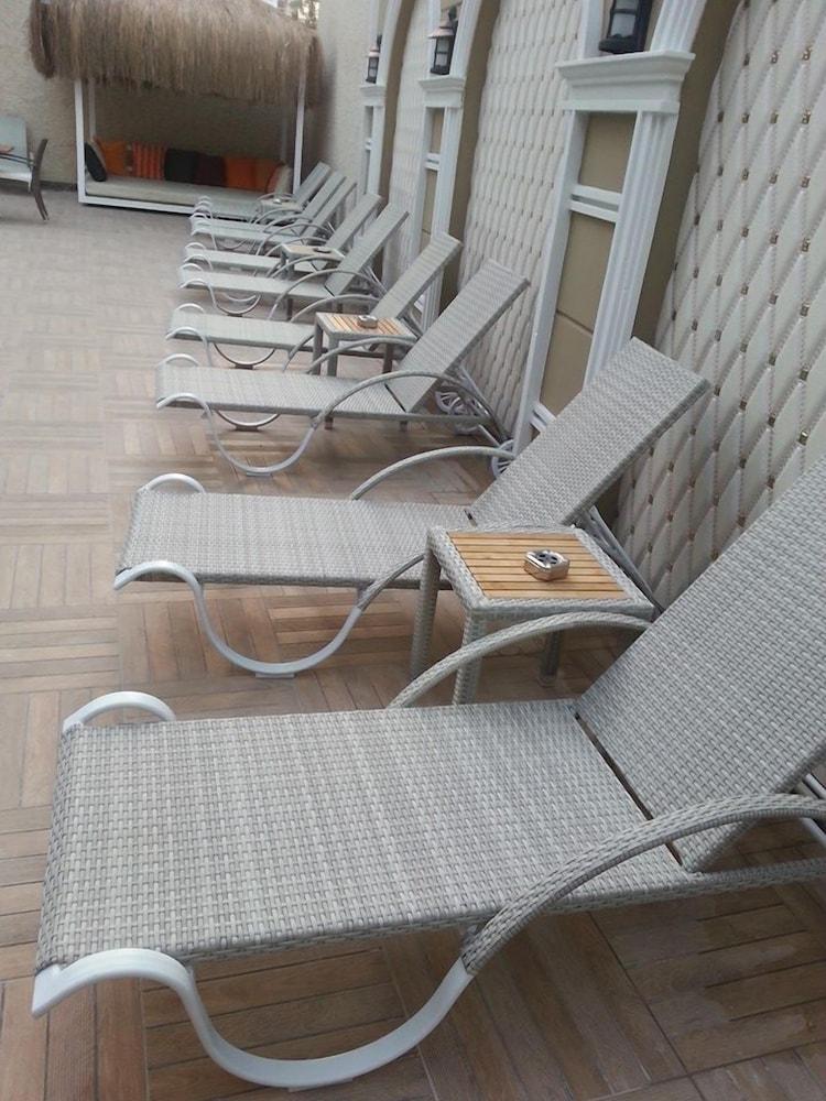 Lavinia Apart & Hotel Аланя Екстериор снимка