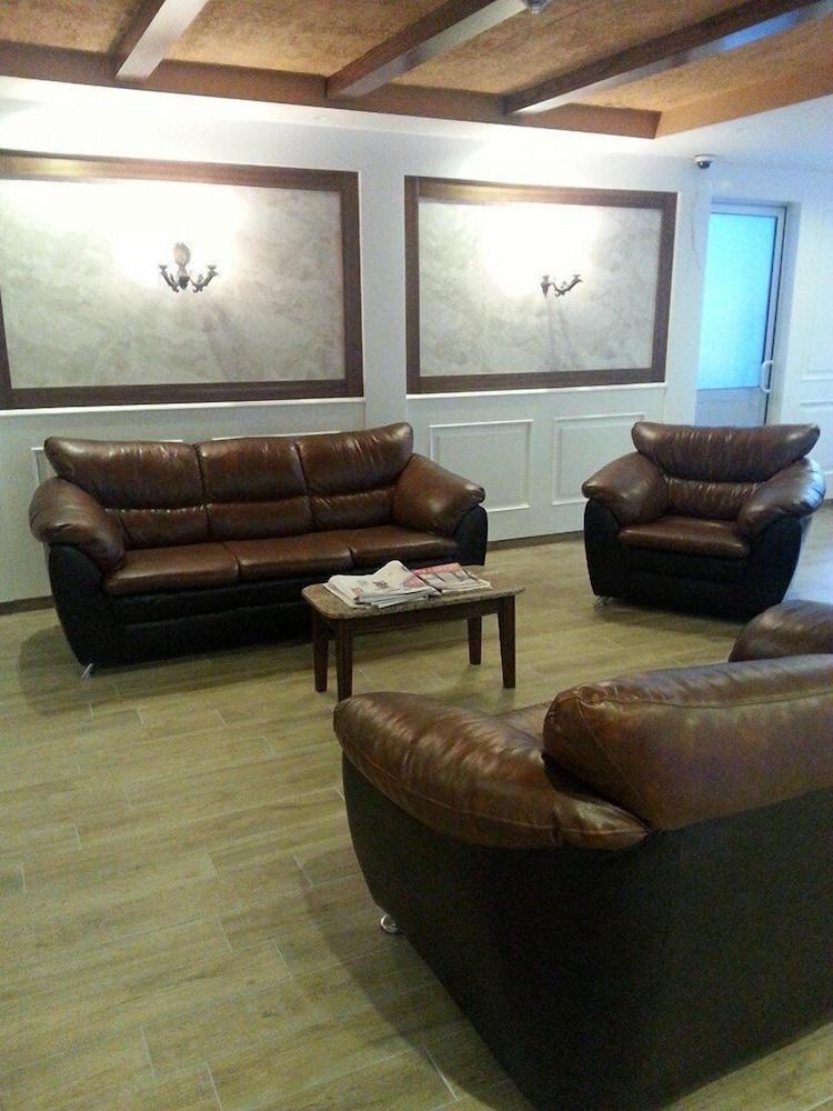 Lavinia Apart & Hotel Аланя Екстериор снимка